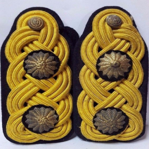 Vintage Military Epaulette Manufacturers in Serbia